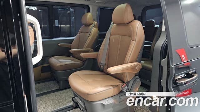 Hyundai Staria 2023 — Фото 11/20