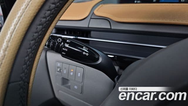 Hyundai Staria 2023 — Фото 16/20