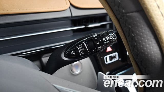 Hyundai Staria 2023 — Фото 17/20