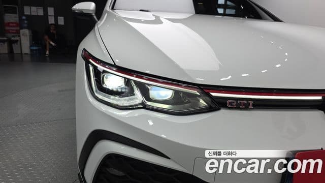 Volkswagen Golf 2024 — Photo 22/41