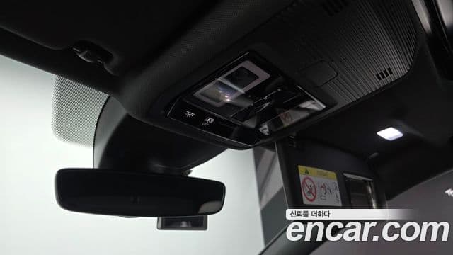 Volkswagen Golf 2024 — Photo 8/41