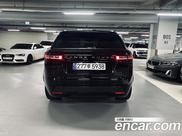 Land Rover Range Rover Velar 2025 — Фото 3/20