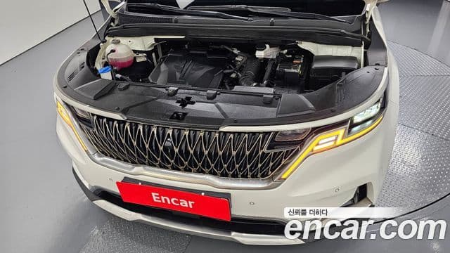 Kia Carnival 2021 — Фото 5/20