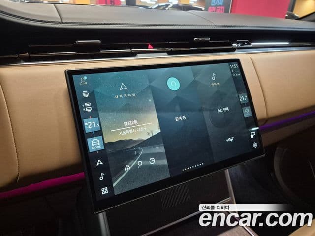 Land Rover Range Rover 2025 — Фото 14/20