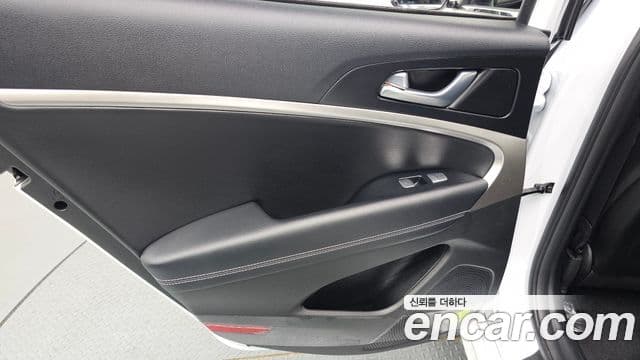 Genesis G70 2022 — Şəkil 11/33