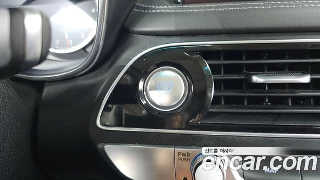 Genesis G70 2022 — Şəkil 16/33