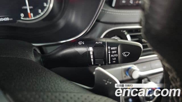 Genesis G70 2022 — Şəkil 18/33