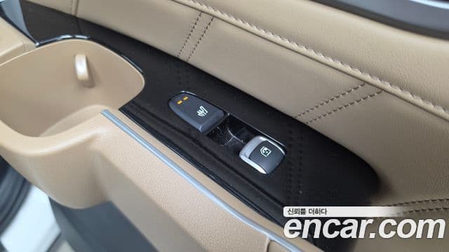 Kia Sorento 2023 — Фото 19/20