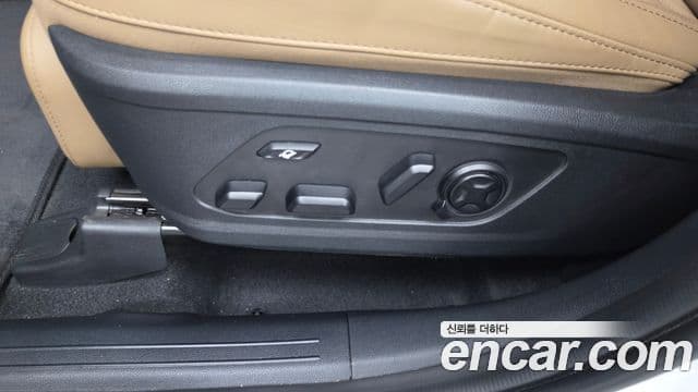 Kia Sorento 2023 — ფოტო 17/36