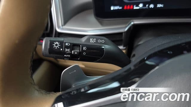 Kia Sorento 2023 — ფოტო 27/36