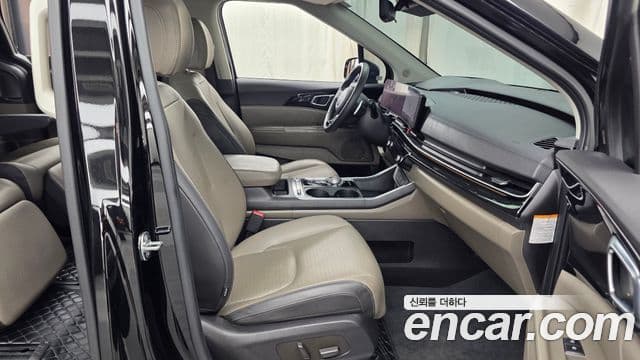Kia Carnival 2024 — Фото 11/20