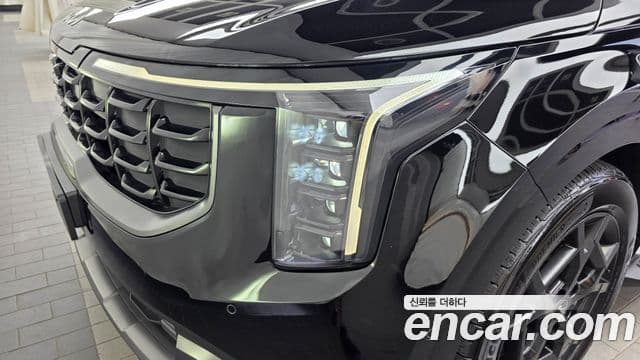 Kia Carnival 2024 — Photo 29/36