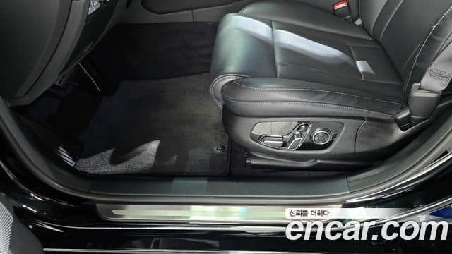 Kia The K9 2024 — Photo 19/35
