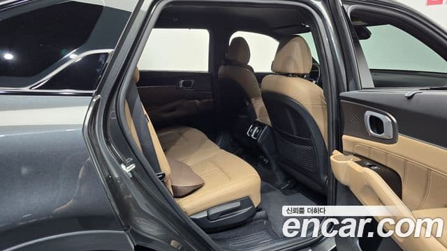 Kia Sorento 2025 — Фото 11/20