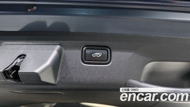 Kia Sportage 2025 — Şəkil 27/31