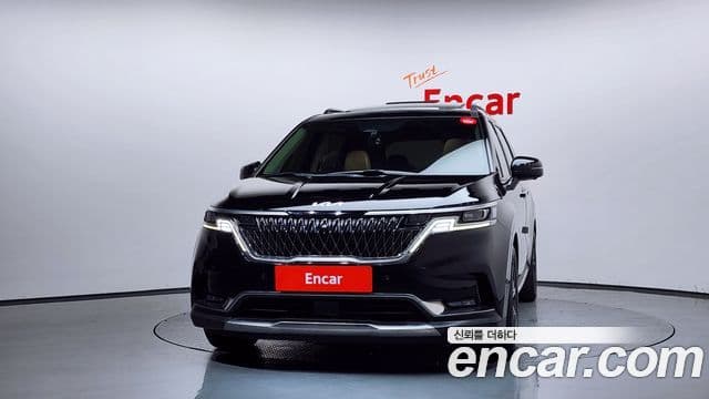 Kia Carnival 2021 — Фото 3/20