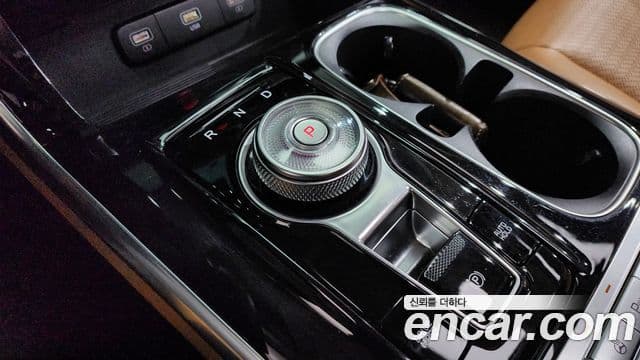 Kia Carnival 2021 — Фото 9/20
