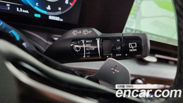 Kia Carnival 2021 — Фото 15/20
