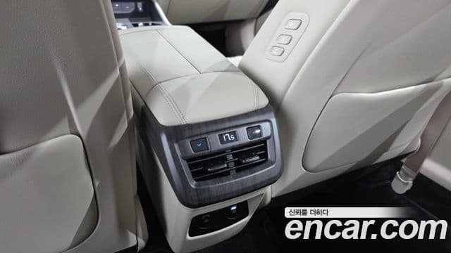 Kia K8 2025 — ფოტო 24/38