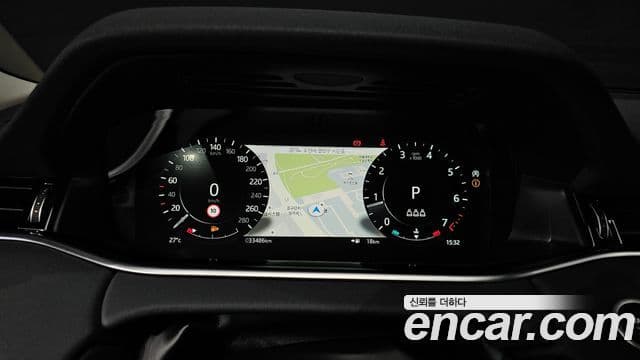 Land Rover Range Rover Evoque 2022 — Фото 8/20