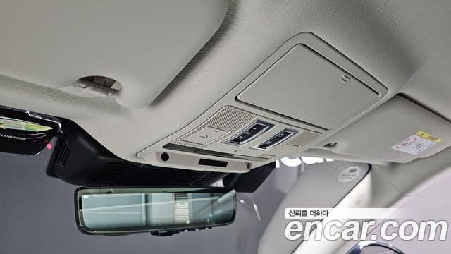 Land Rover Range Rover Evoque 2022 — Фото 20/20