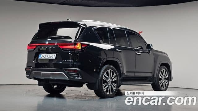 Lexus LX 2025 — Photo 9/39
