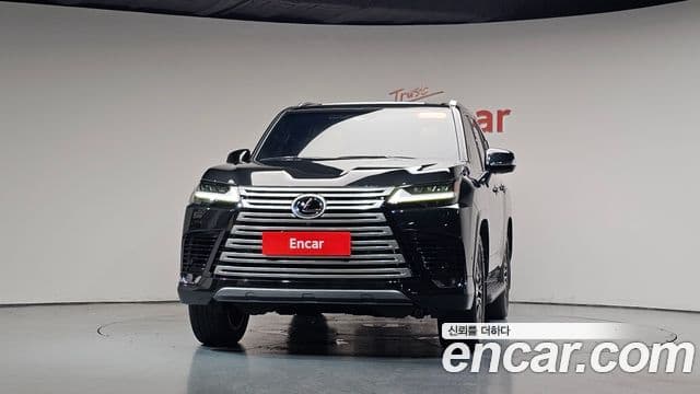 Lexus LX 2025 — Photo 10/39