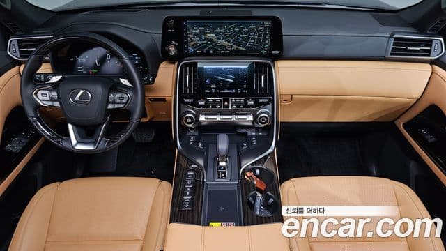 Lexus LX 2025 — Photo 4/39