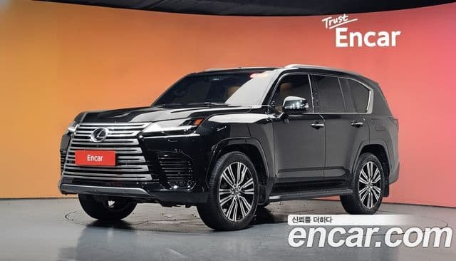 Lexus LX 2025 — Photo 29/39