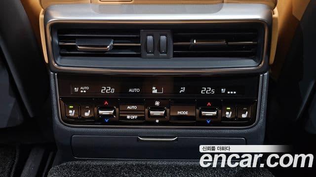 Lexus LX 2025 — Photo 39/39