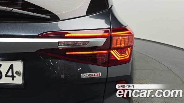 Kia Seltos 2021 — ფოტო 14/37