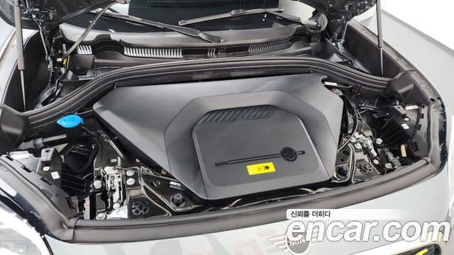 Mini Cooper Countryman Electric 2025 — Photo 3/34