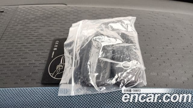 Mini Cooper Countryman Electric 2025 — Photo 27/34