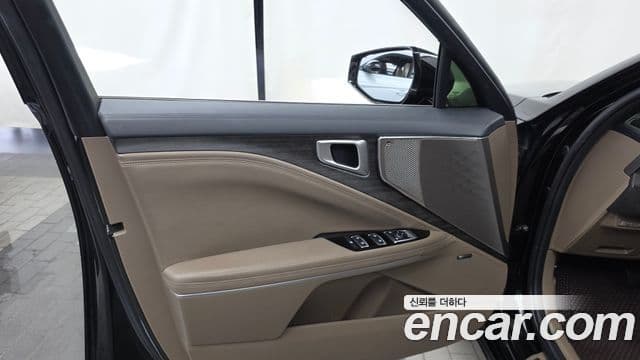 Kia K8 2021 — Photo 2/31