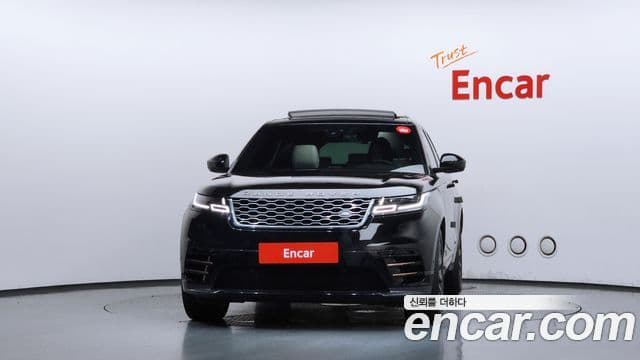 Land Rover Range Rover Velar 2018 — Photo 9/20