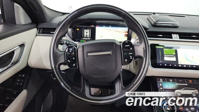 Land Rover Range Rover Velar 2018 — Photo 7/20