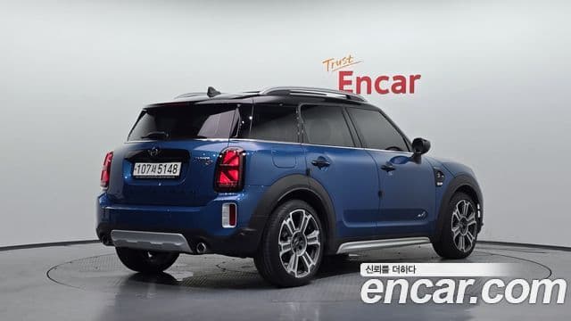 Mini Cooper SD Countryman 2020 — Фото 2/20