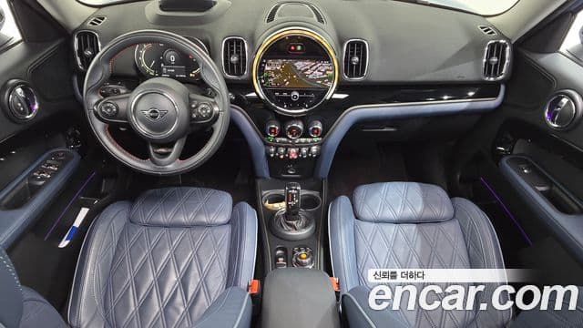 Mini Cooper SD Countryman 2020 — Фото 7/20