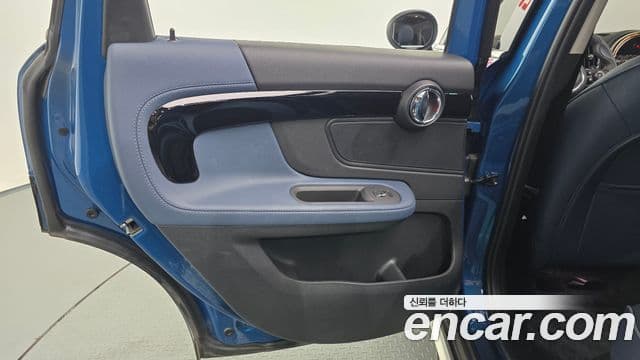 Mini Cooper SD Countryman 2020 — Şəkil 23/34