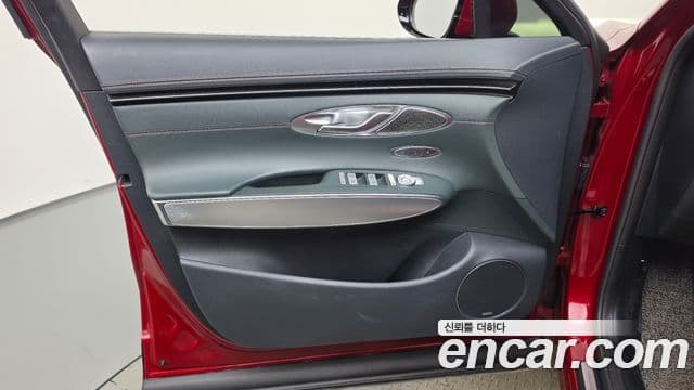 Genesis GV70 2022 — Şəkil 3/30