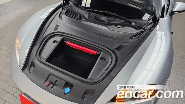 Porsche Taycan 2026 — ფოტო 4/32