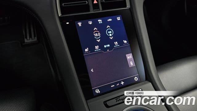 Porsche Taycan 2026 — ფოტო 26/32