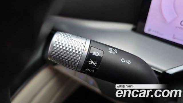Genesis GV80 2023 — ფოტო 34/35