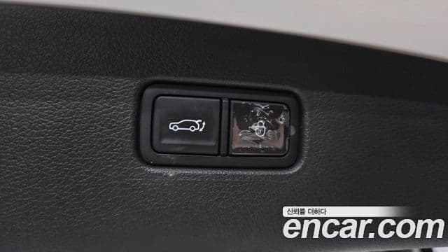 Genesis GV80 2023 — ფოტო 13/35