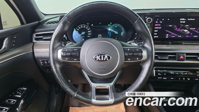 Kia K5 2020 — Фото 13/20