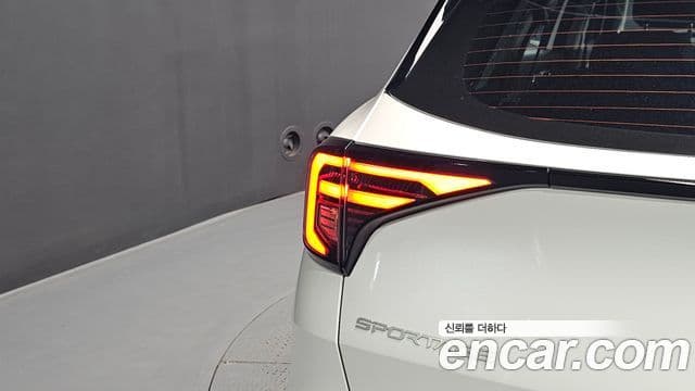Kia Sportage 2026 — Şəkil 8/31