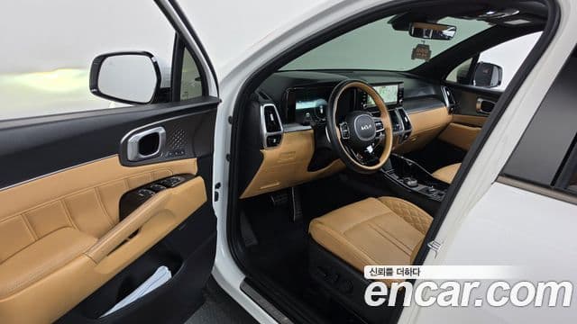 Kia Sorento 2022 — Фото 10/20