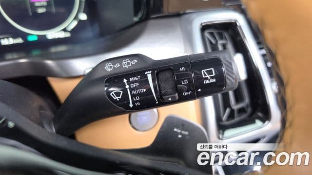 Kia Sorento 2022 — Şəkil 16/36