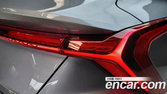Kia K8 2023 — Photo 9/35