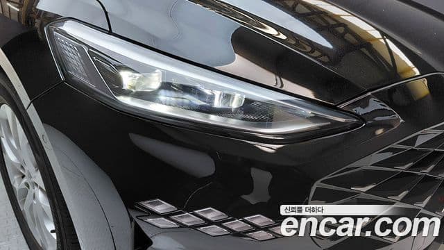 Kia K8 2021 — Şəkil 13/30